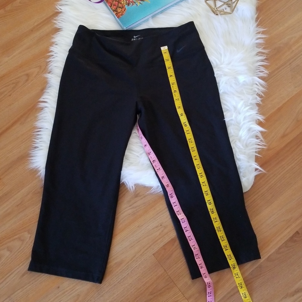 Nike capri pants - Picture 4 of 7